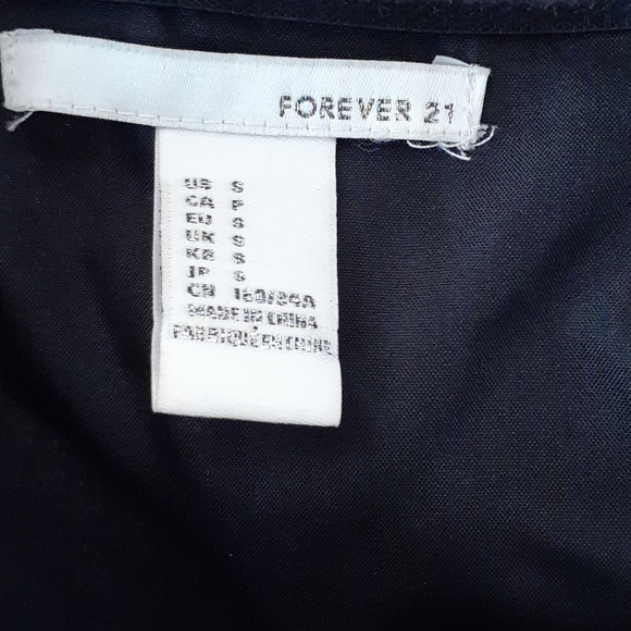 Dress - Picture 4 of 5